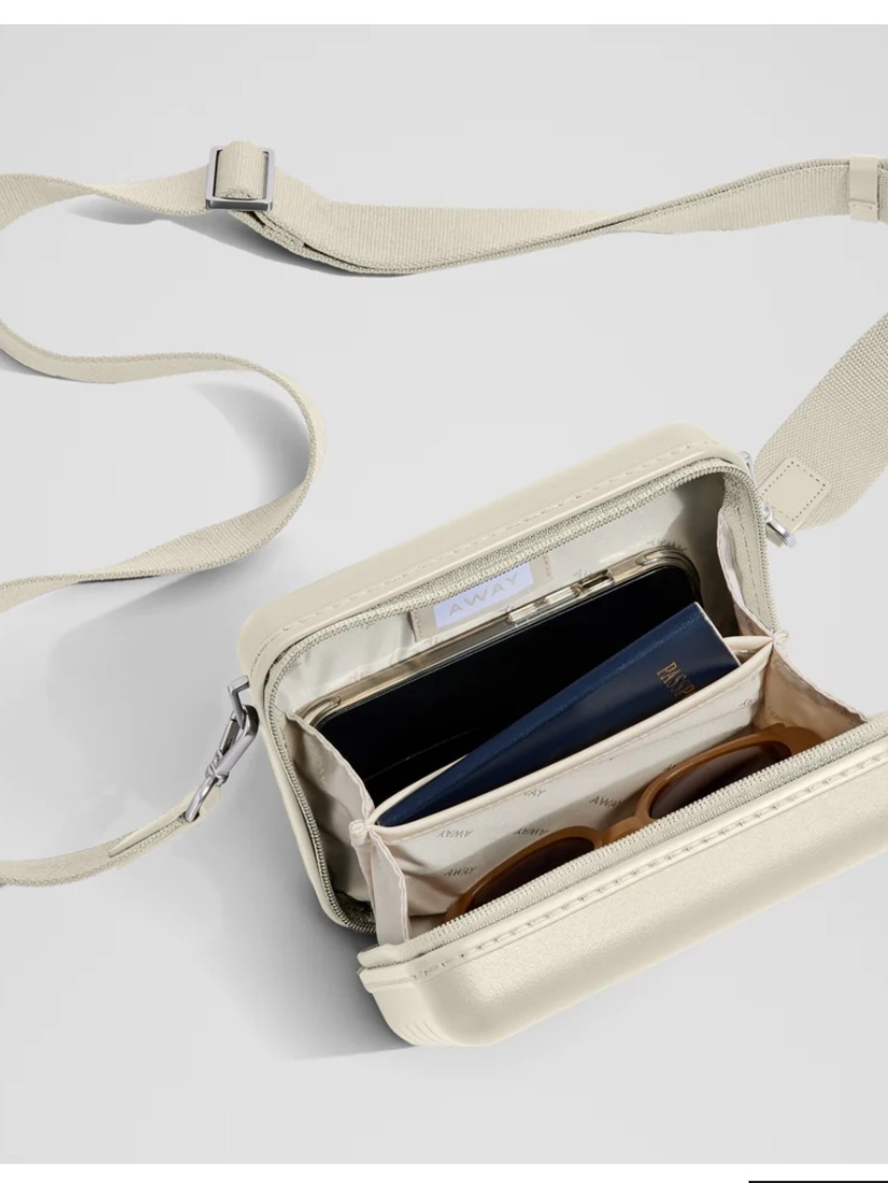 NWT AWAY “THE MINI CROSSBODY” in SALT WHITE - Picture 4 of 7